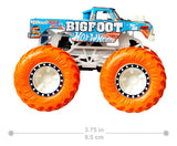 Hot Wheels Monster Trucks Glow In The Dark Hcb50 Original